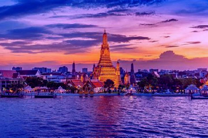 Penelope, 21 — Escort in Son, Thailand