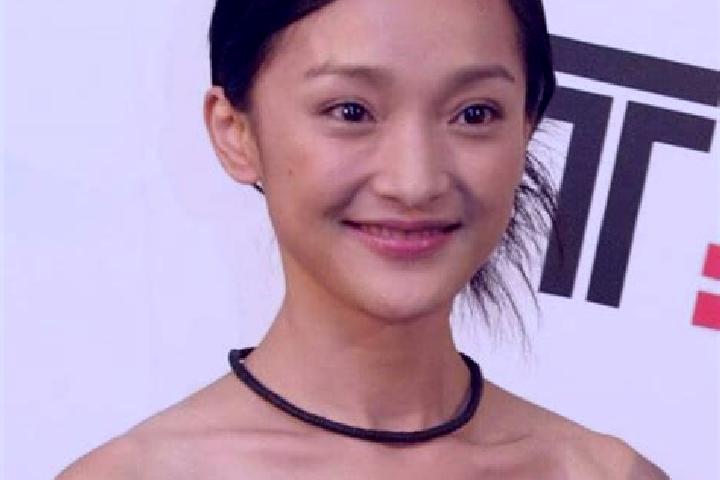 Penelope, 21 — Escort in Xilin, China