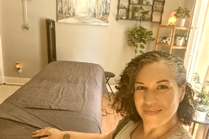 Penelope, 22, a black grey-eyed caribbean companion based in Sainte-Mere-Eglise. Offering Girlfriend Experience, Massage, Duos, Erotic Massage. Available for...