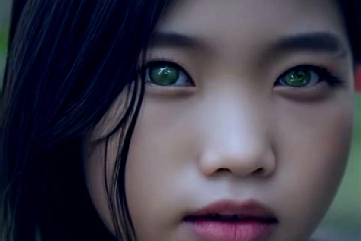 Penelope, 22, a brunette green-eyed asian companion based in Ezanville. Offering Erotic Massage, Dinner Date, GFE, Roleplay. Available for incall and outcall...