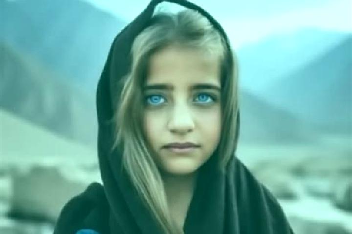 Penelope, 22, a chestnut blue-eyed middle eastern companion based in San Sebastian. Offering Striptease, Travel Companion, A-Level. Available for incall and ...