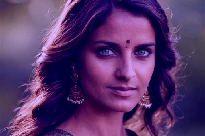Penelope, 22, a chestnut green-eyed indian companion based in Shuidong. Offering A-Level, 69, Roleplay, Erotic Massage, Dinner Date. Available for incall and...