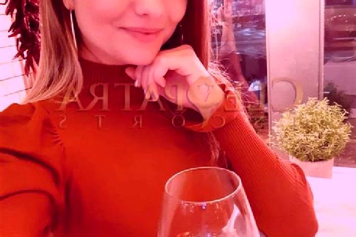 Penelope, 22, a chestnut green-eyed mediterranean companion based in San Juan Coajomulco. Offering Party Girl, Erotic Massage, Dinner Date, OWO, GFE. Availab...