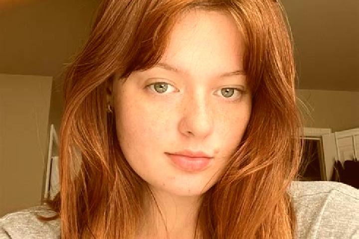 Penelope, 22, a red grey-eyed european companion based in Palmyra. Offering 69, BDSM, Party Girl. Available for incall and outcall, overnight bookings availa...