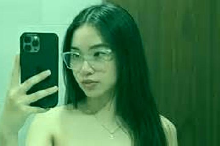 Penelope, 22 — Escort in Leones East, Philippines