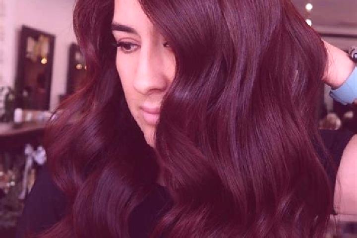 Penelope, 23, a auburn dark-eyed mixed companion based in Santa Cruz da Vitoria. Offering Girlfriend Experience, Dinner Date, Domination, Tantra. Available f...