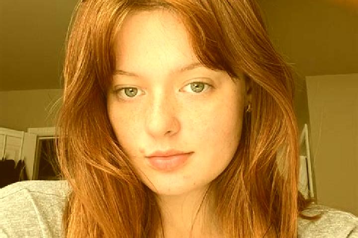 Penelope, 23, a auburn grey-eyed mixed companion based in Heudreville-sur-Eure. Offering Party Girl, OWO, Deep French Kissing. Available for incall and outca...