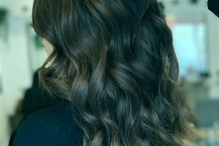 Penelope, 23, a chestnut brown-eyed mixed companion based in Muswell Hill. Offering Party Girl, Couples, Massage. Available for incall and outcall, overnight...