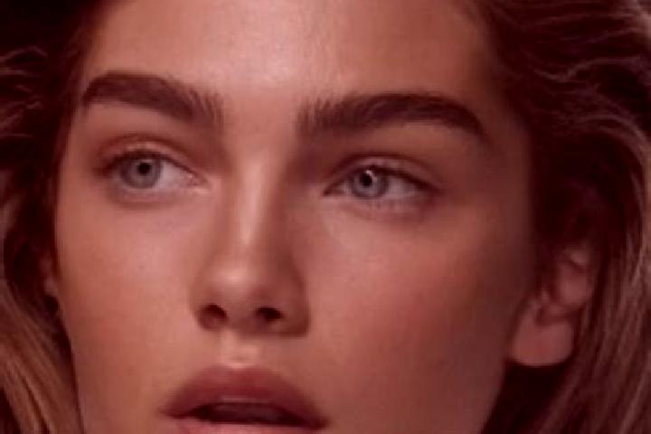 Penelope, 23, a dark blonde blue-eyed mediterranean companion based in Viet Yen. Offering OWO, Party Girl, Fetish. Available for incall and outcall, day and ...