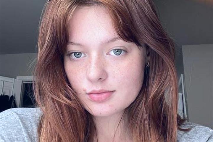 Penelope, 23, a red brown-eyed mediterranean companion based in Qedumim. Offering A-Level, Couples, Massage. Available for incall and outcall, overnight book...