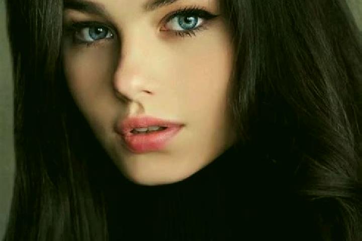Penelope, 23, a red dark-eyed slavic companion based in Bang Ban. Offering Travel Companion, Overnight, Duos, Dinner Date. Available for incall and outcall, ...