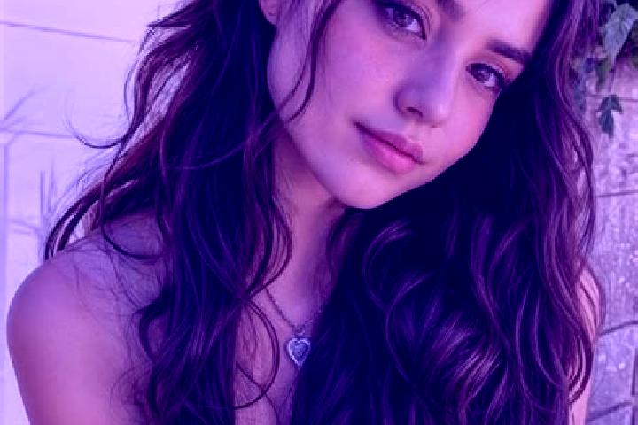 Penelope, 23, a red hazel-eyed indian companion based in Ayios Nikolaos. Offering CIM, Massage, Couples. Available for incall and outcall, day and evening da...