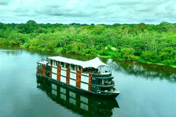 Penelope, 23 — Escort in El Crucero, Nicaragua