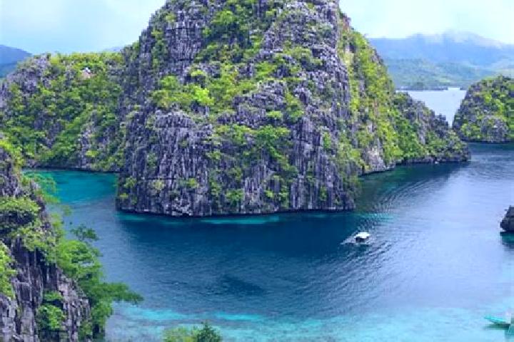 Penelope, 23 — Escort in Kungtad, Philippines