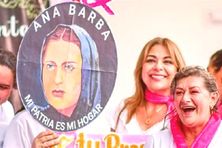 Penelope, 23 — Escort in La Zarca, Mexico