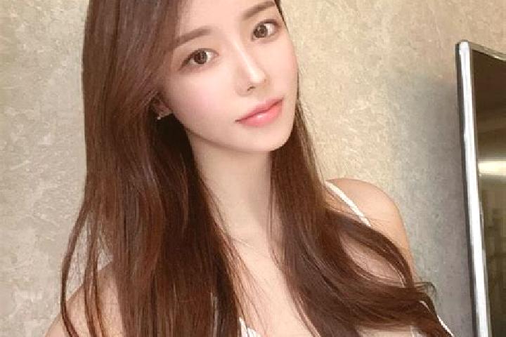 Penelope, 23 — Escort in Liu anzhuang, China