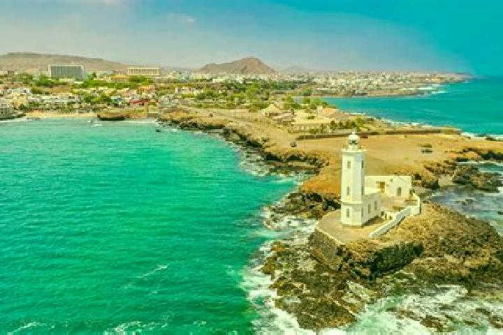 Penelope, 23 — Escort in Vale Palmarejo, Cape Verde