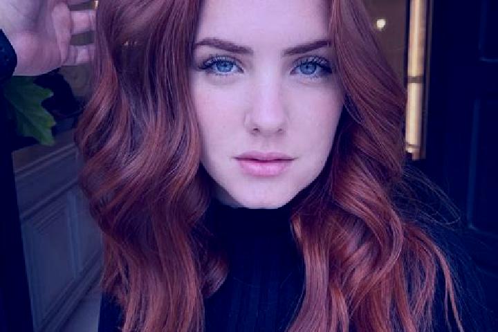Penelope, 24, a auburn blue-eyed middle eastern companion based in Phatsima. Offering A-Level, Striptease, OWO, Overnight, Fetish. Available for incall and o...
