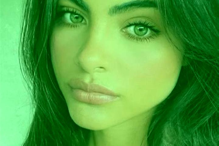 Penelope, 24, a brunette green-eyed asian companion based in Buguggiate. Offering Party Girl, Striptease, A-Level, Travel Companion. Available for incall and...
