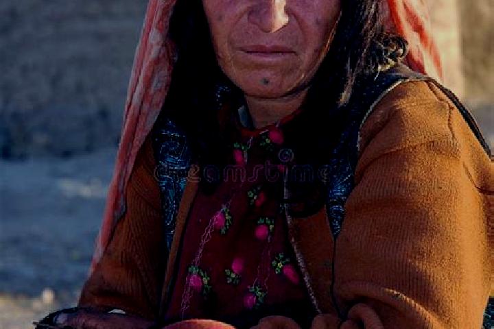 Penelope, 24 — Escort in Dowlatyar, Afghanistan