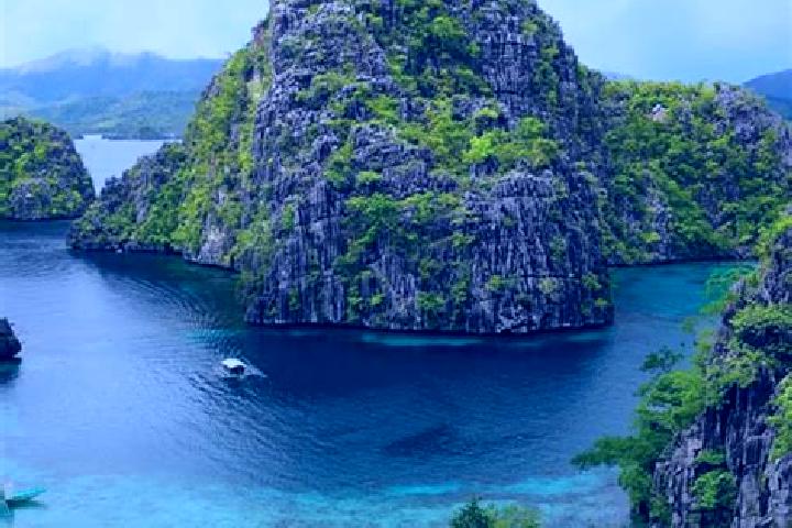 Penelope, 24 — Escort in Jamabalod, Philippines
