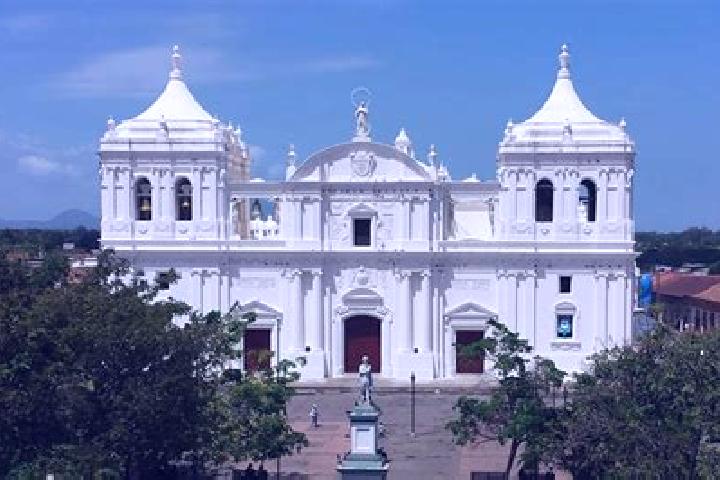 Penelope, 24 — Escort in Leon, Nicaragua