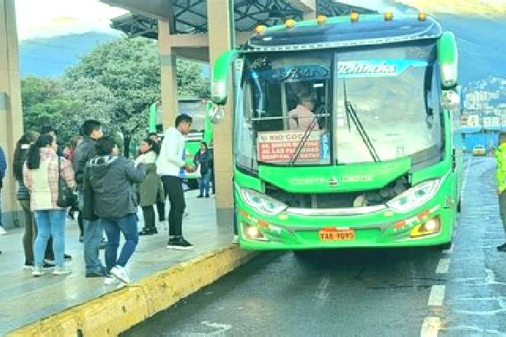 Penelope, 24 — Escort in Quisapincha, Ecuador