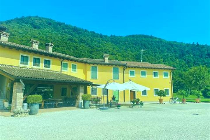 Penelope, 24 — Escort in Sala Baganza, Italy