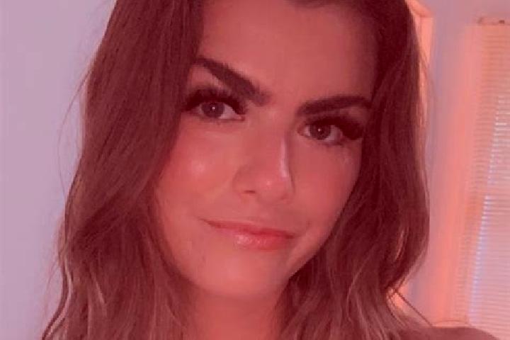 Penelope, 24 — Escort in Senoia, United States