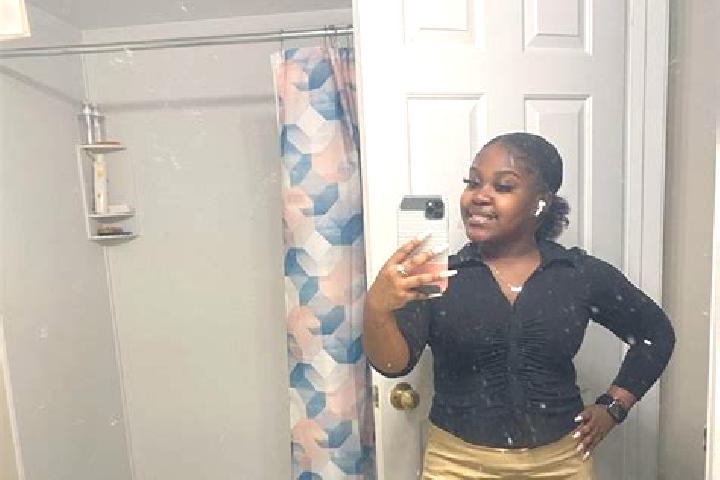 Penelope, 24 — Escort in Statesboro, United States