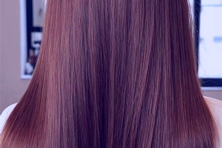 Penelope, 25, a auburn brown-eyed mediterranean companion based in Sindo. Offering Tantra, Massage, Dinner Date. Available for incall and outcall, day and ev...