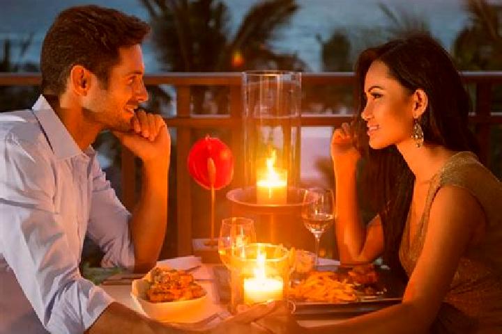 Penelope, 25, a auburn grey-eyed ebony companion based in Mousseaux-sur-Seine. Offering Fetish, Dinner Date, Couples, Deep French Kissing, Travel Companion. ...