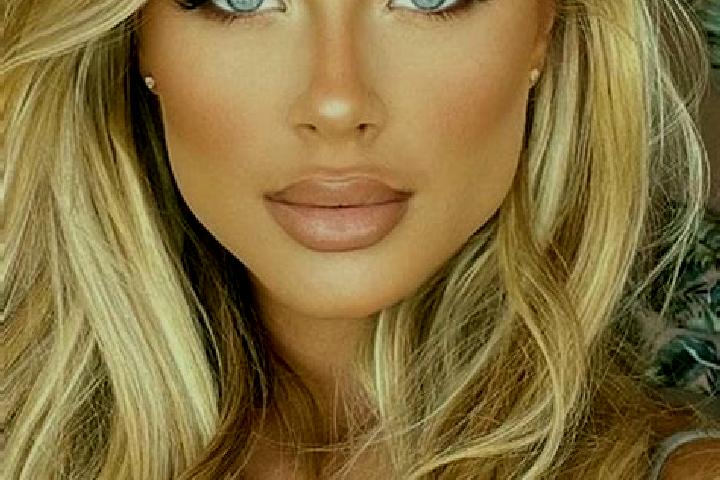 Penelope, 25, a blonde blue-eyed latina companion based in Balanu. Offering A-Level, Domination, Erotic Massage, OWO. Available for incall and outcall, overn...