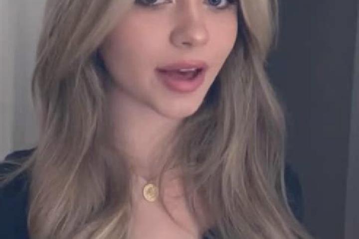 Penelope, 25, a blonde hazel-eyed caucasian companion based in Fallon. Offering GFE, Couples, Duos, OWO. Available for incall and outcall, day and evening da...