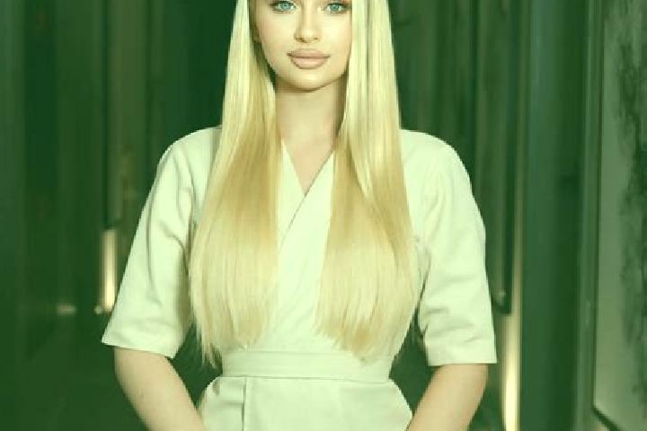 Penelope, 25, a blonde hazel-eyed latina companion based in Stantsionno-Oyashinskiy. Offering Tantra, Erotic Massage, CIM. Available for incall and outcall, ...