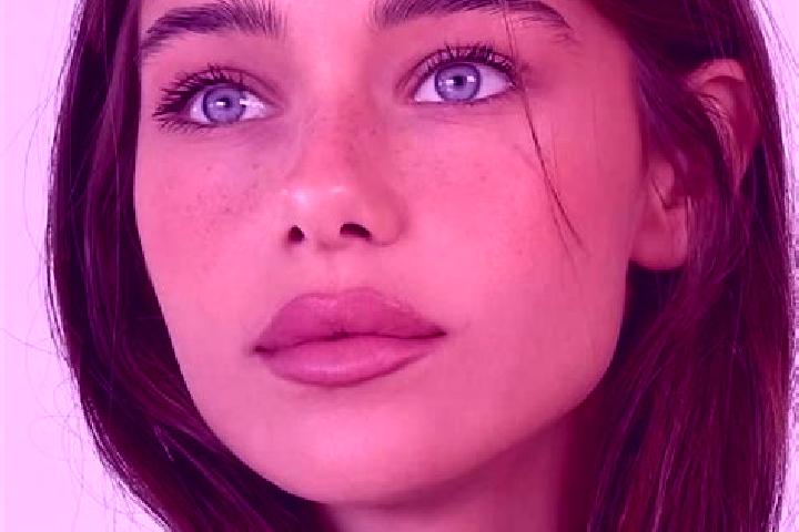 Penelope, 25, a brunette brown-eyed middle eastern companion based in Ulan Hua. Offering Erotic Massage, 69, Tantra. Available for incall and outcall, day an...