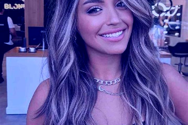 Penelope, 25, a dark blonde brown-eyed middle eastern companion based in Ronco Canavese. Offering GFE, Couples, Overnight, 69. Available for incall and outca...