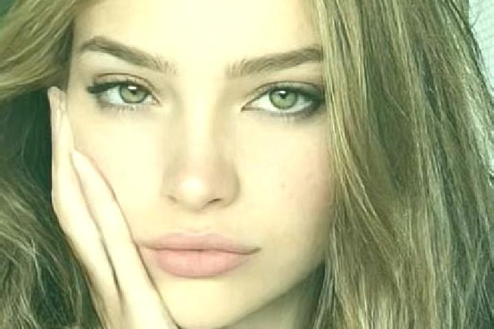Penelope, 25, a dark blonde hazel-eyed slavic companion based in Pluton. Offering CIM, Overnight, Massage, Tantra, Deep French Kissing. Available for incall ...