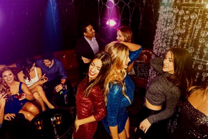 Penelope, 25, a red grey-eyed ebony companion based in Baishuitan. Offering Deep French Kissing, Striptease, Party Girl. Available for incall and outcall, ov...