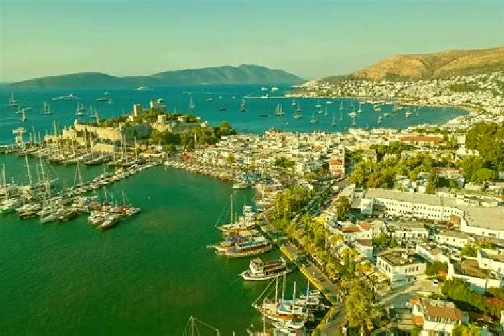 Penelope, 25 — Escort in Bodrum, Turkey