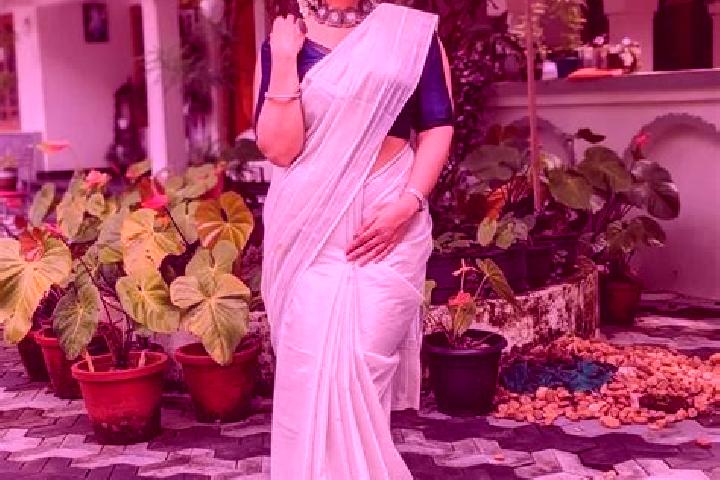 Penelope, 25 — Escort in Jalakandapuram, India