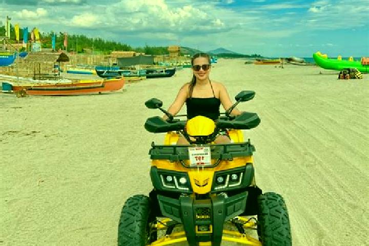 Penelope, 25 — Escort in Talipapa, Philippines