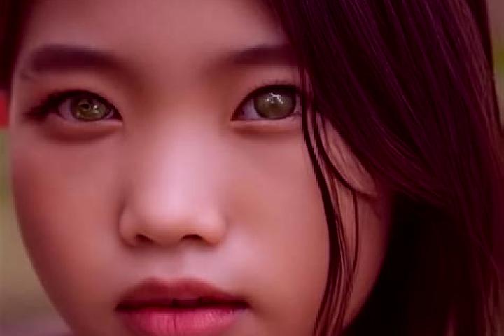 Penelope, 26, a black green-eyed asian companion based in Red Cloud. Offering Striptease, Tantra, GFE. Available for incall and outcall, day and evening dates.