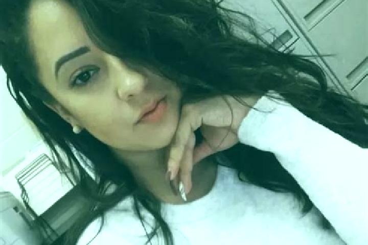 Penelope, 26, a black grey-eyed mixed companion based in Uno. Offering Party Girl, CIM, GFE, Deep French Kissing. Available for incall and outcall, day and e...