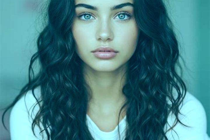 Penelope, 26, a brunette amber-eyed mediterranean companion based in Vernon Center. Offering Striptease, Fetish, Duos. Available for incall and outcall, over...