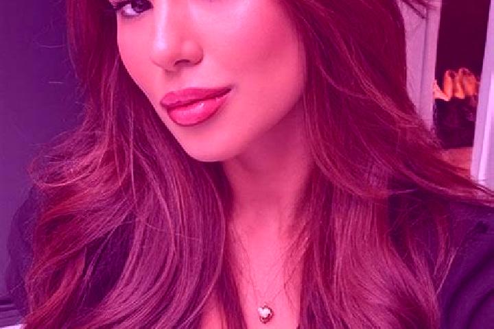 Penelope, 26, a chestnut brown-eyed latina companion based in Edgwarebury. Offering Couples, Fetish, Overnight. Available for incall and outcall, overnight b...