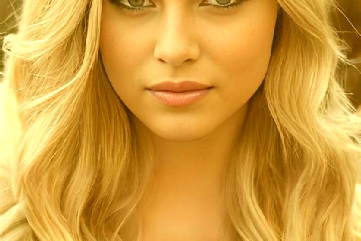 Penelope, 26, a dark blonde amber-eyed european companion based in Duizel. Offering Prostate Massage, 69, Deep French Kissing, A-Level. Available for incall ...