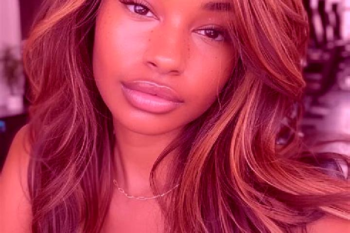 Penelope, 26, a dark blonde brown-eyed ebony companion based in Bage-le-Chatel. Offering Domination, Tantra, Massage, 69, Deep French Kissing. Available for ...