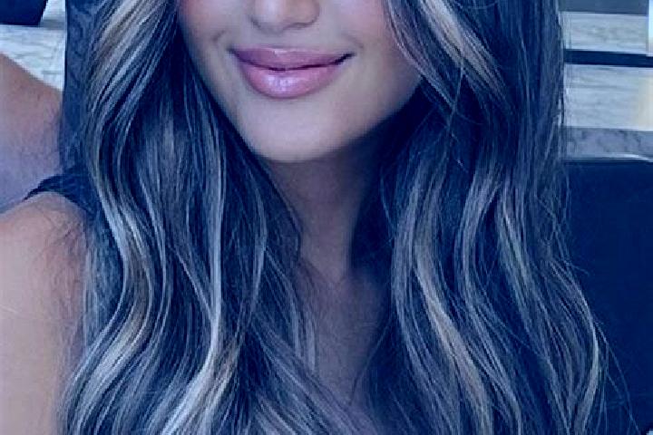 Penelope, 26, a dark blonde brown-eyed middle eastern companion based in Pamukkale. Offering CIM, Massage, A-Level, Prostate Massage, Erotic Massage. Availab...