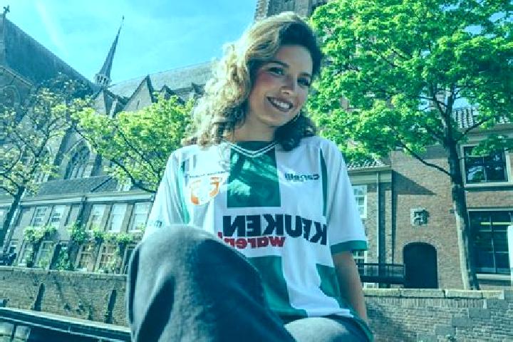 Penelope, 26 — Escort in Dordrecht, Netherlands